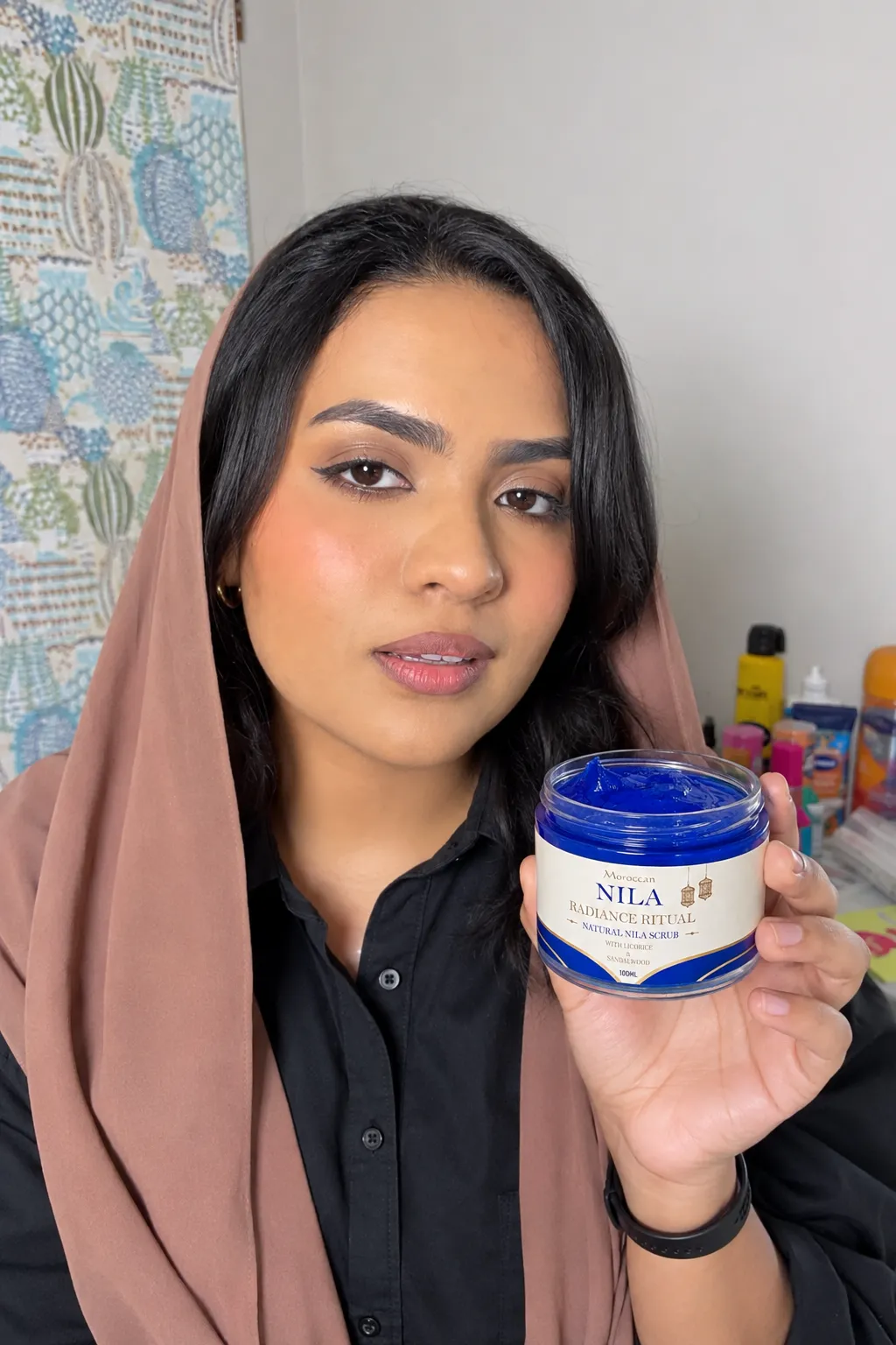 elhoe moroccan nila scrubbing gel moroccan nila powder by elhoe 2.webp
